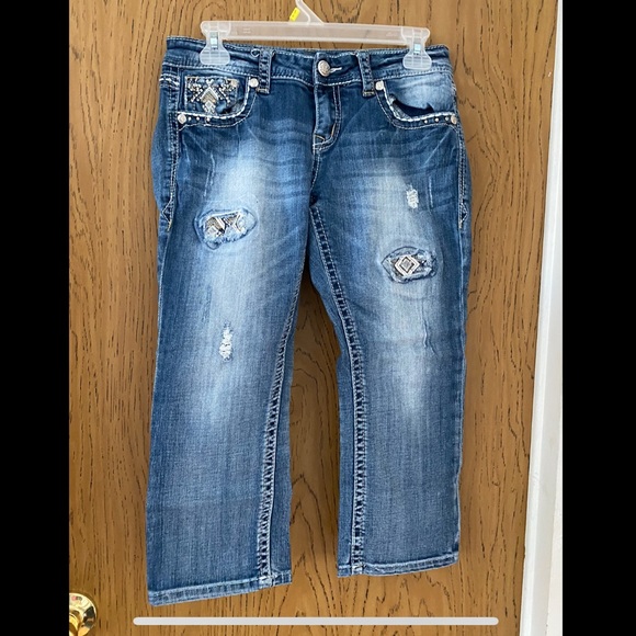 Capris - Picture 2 of 2